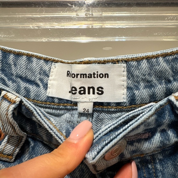 Reformat - Picture 2 of 4